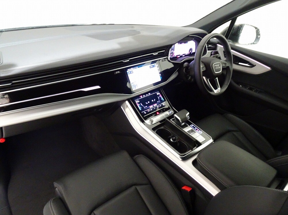 Image about Audi Q7 50 TDI quattro S line kW(PS) tiptronic