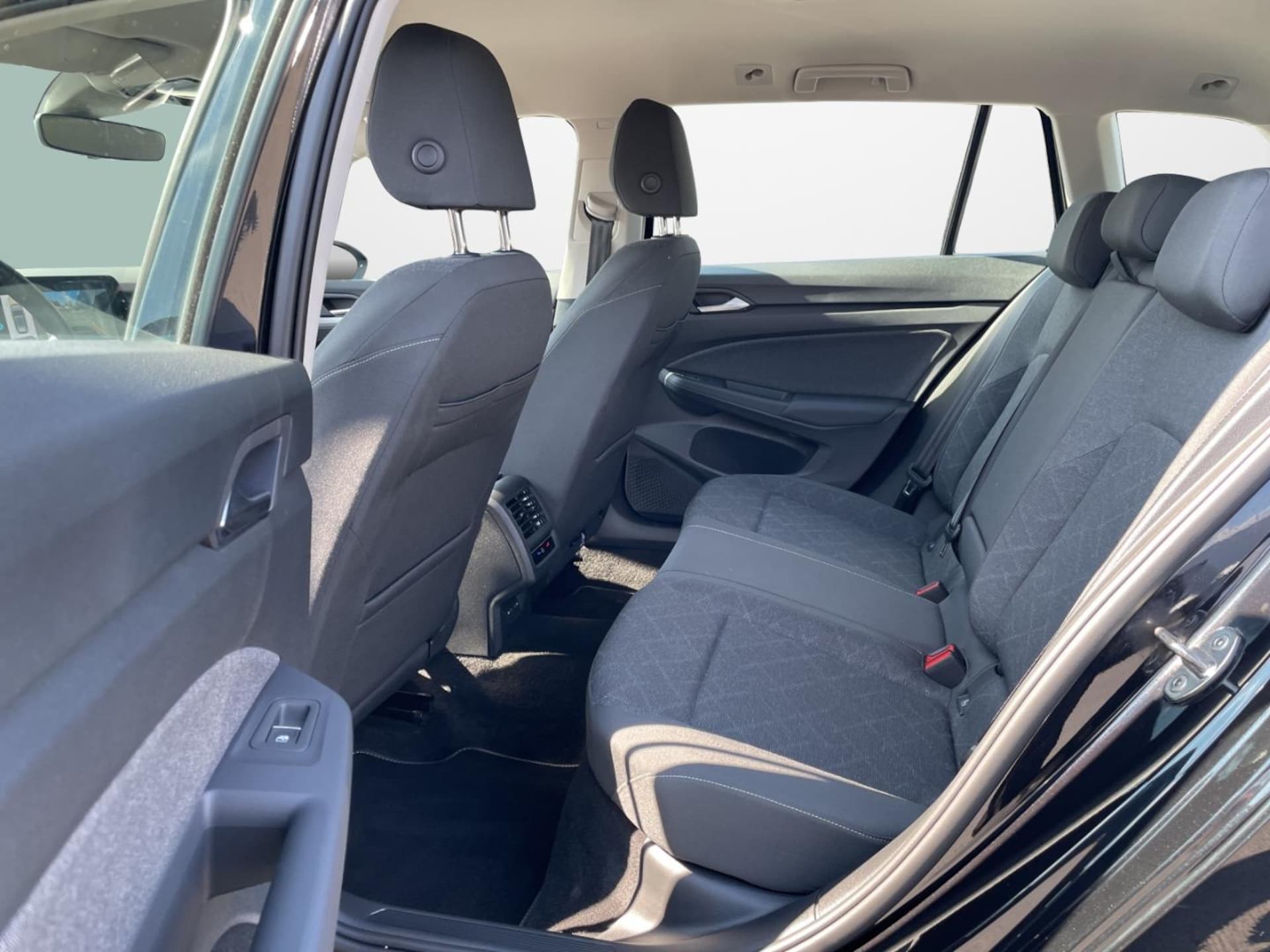 Volkswagen Golf Variant Life