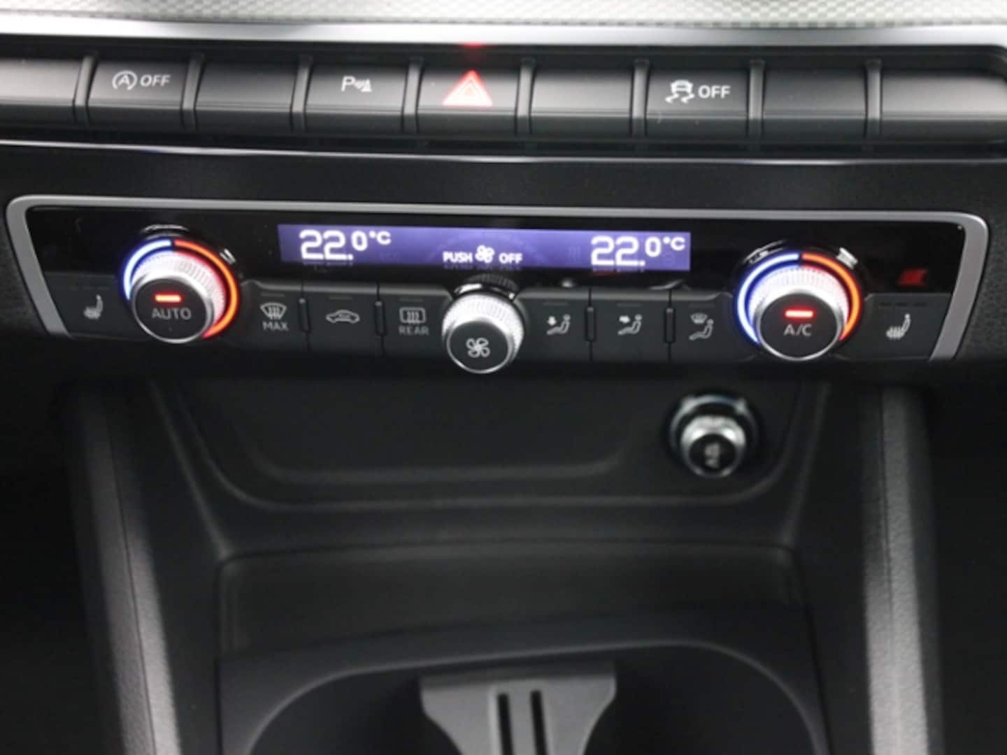 Bild über Audi Q2 advanced 35 TFSI S tronic - für weitere Informationen kontaktieren Sie den Audi Partner