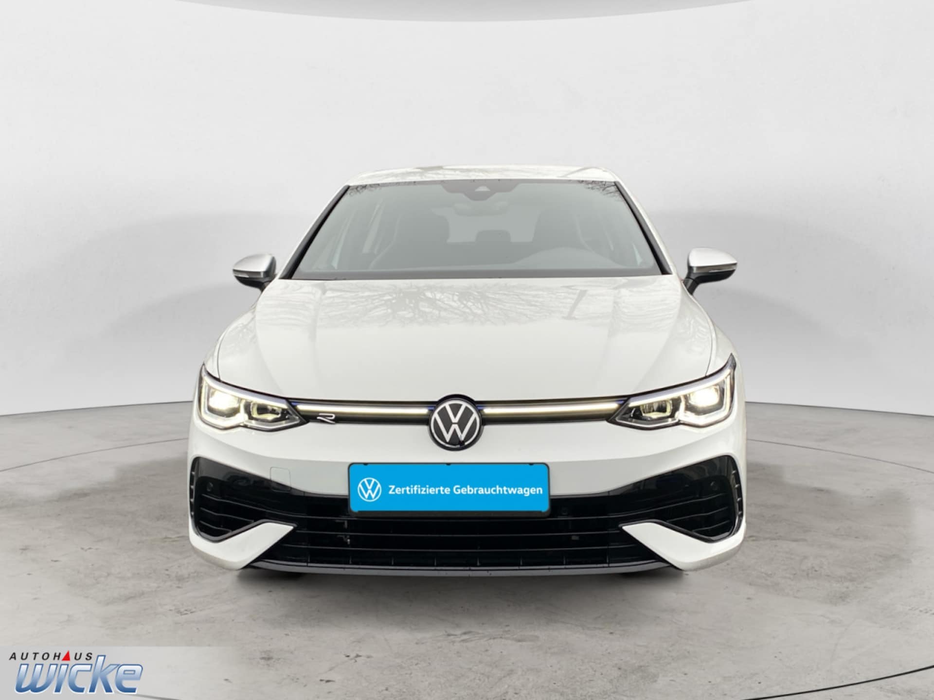 Volkswagen Golf R