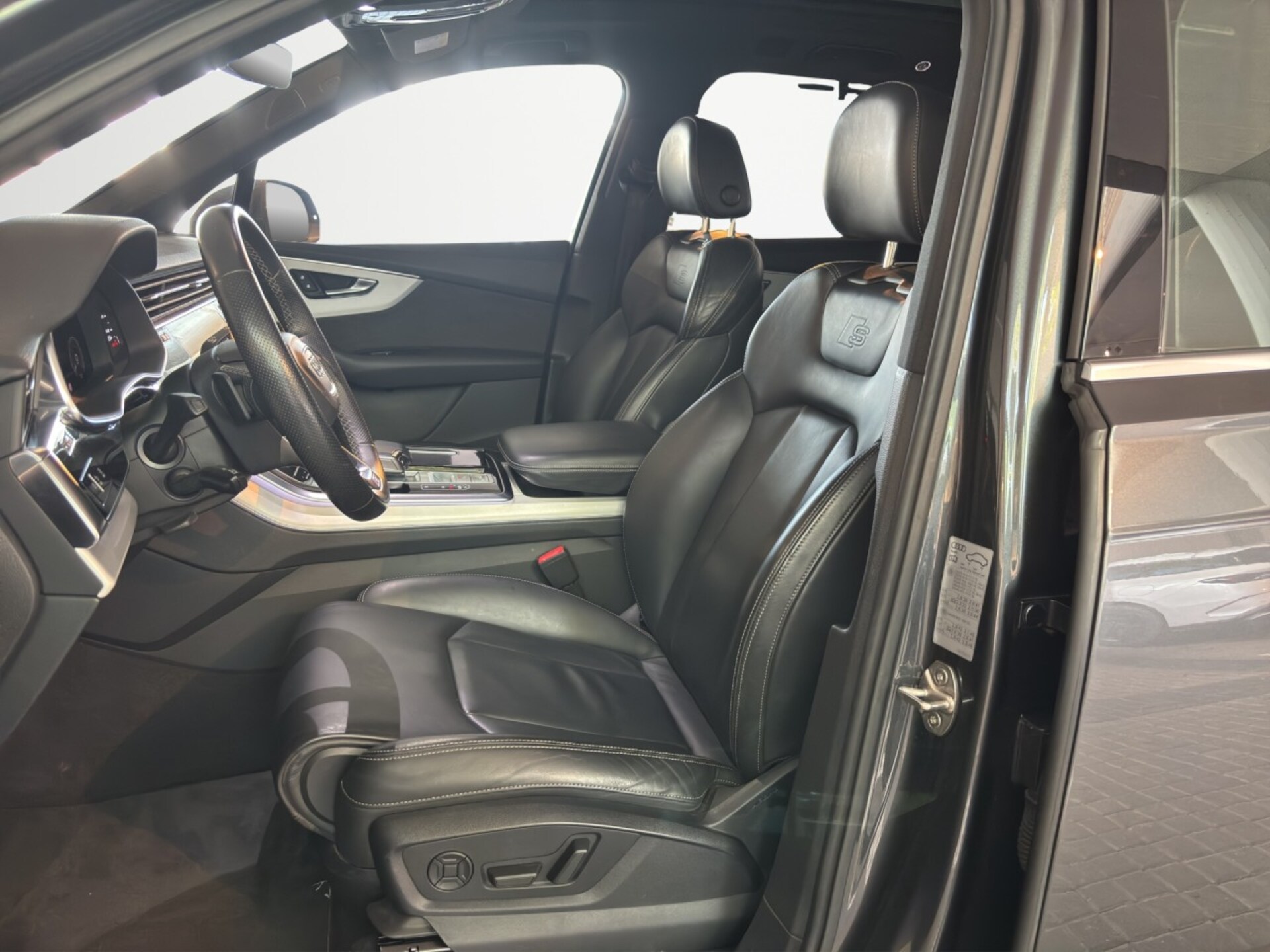 Audi Q7 SUV TFSI e S line
