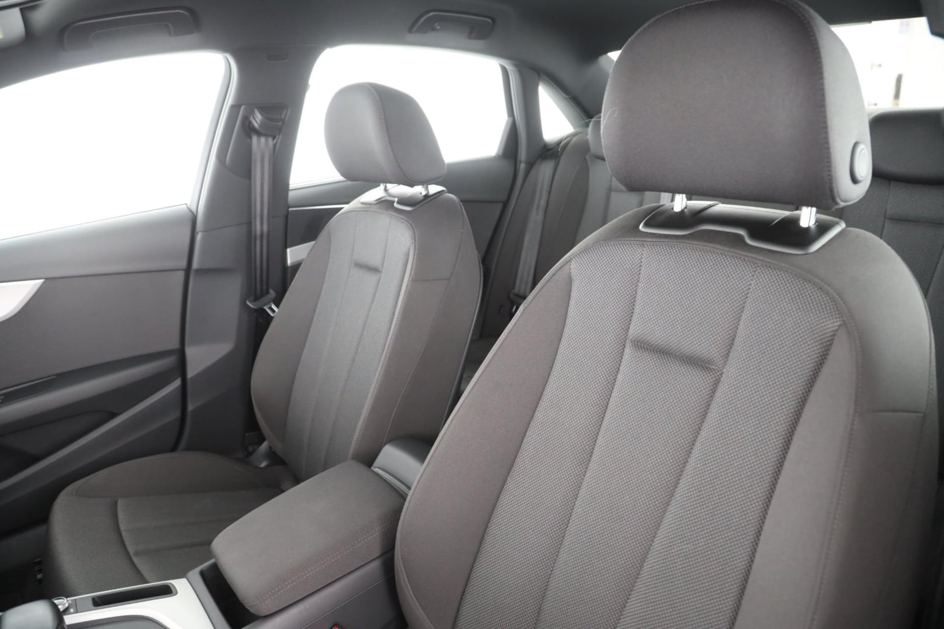 Audi A4 Limousine Advanced