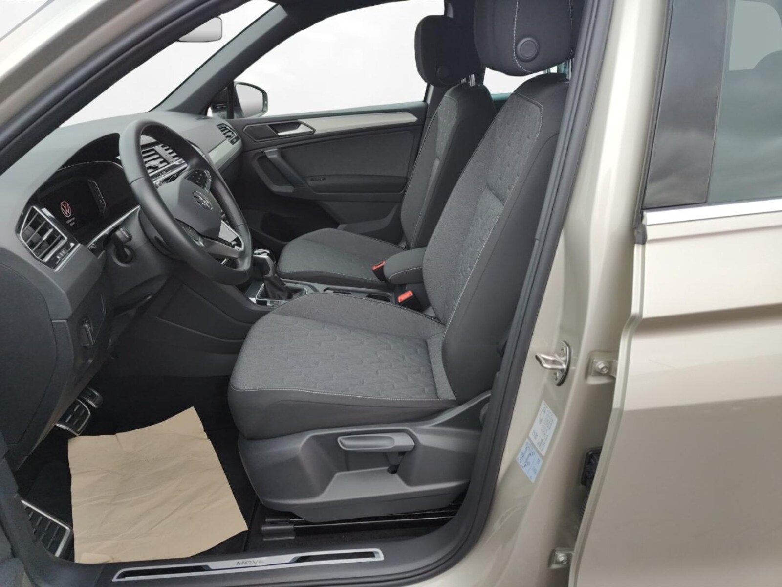 Volkswagen Tiguan – Bild 2