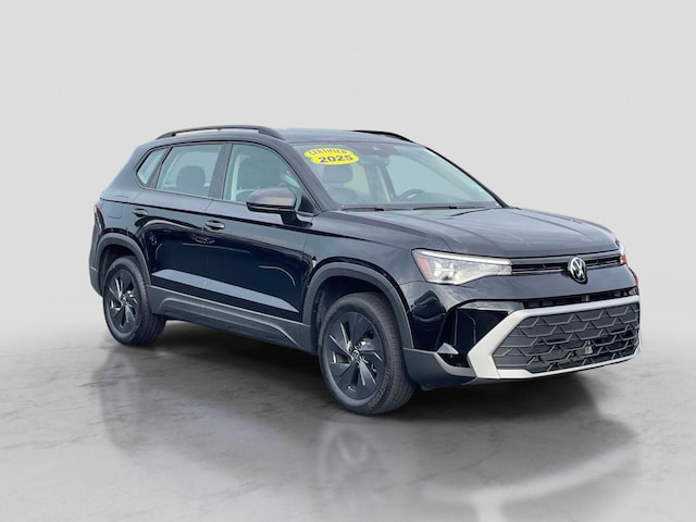2025 Volkswagen Taos