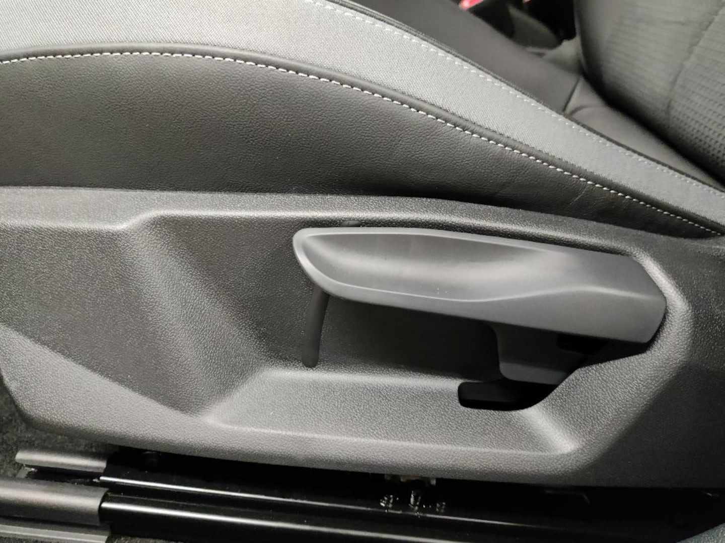 Bild über Audi A1 allstreet 35 TFSI S tronic - für weitere Informationen kontaktieren Sie den Audi Partner
