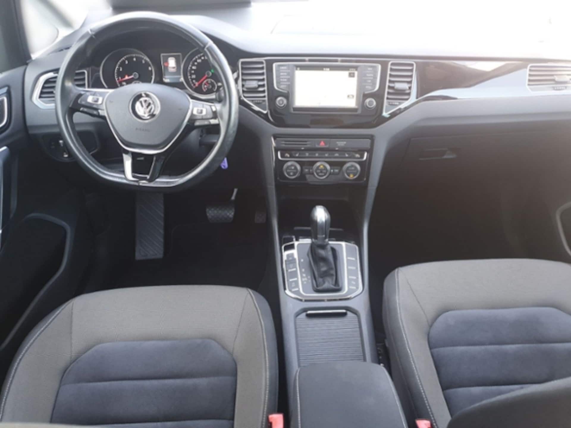 Volkswagen Golf Sportsvan Highline