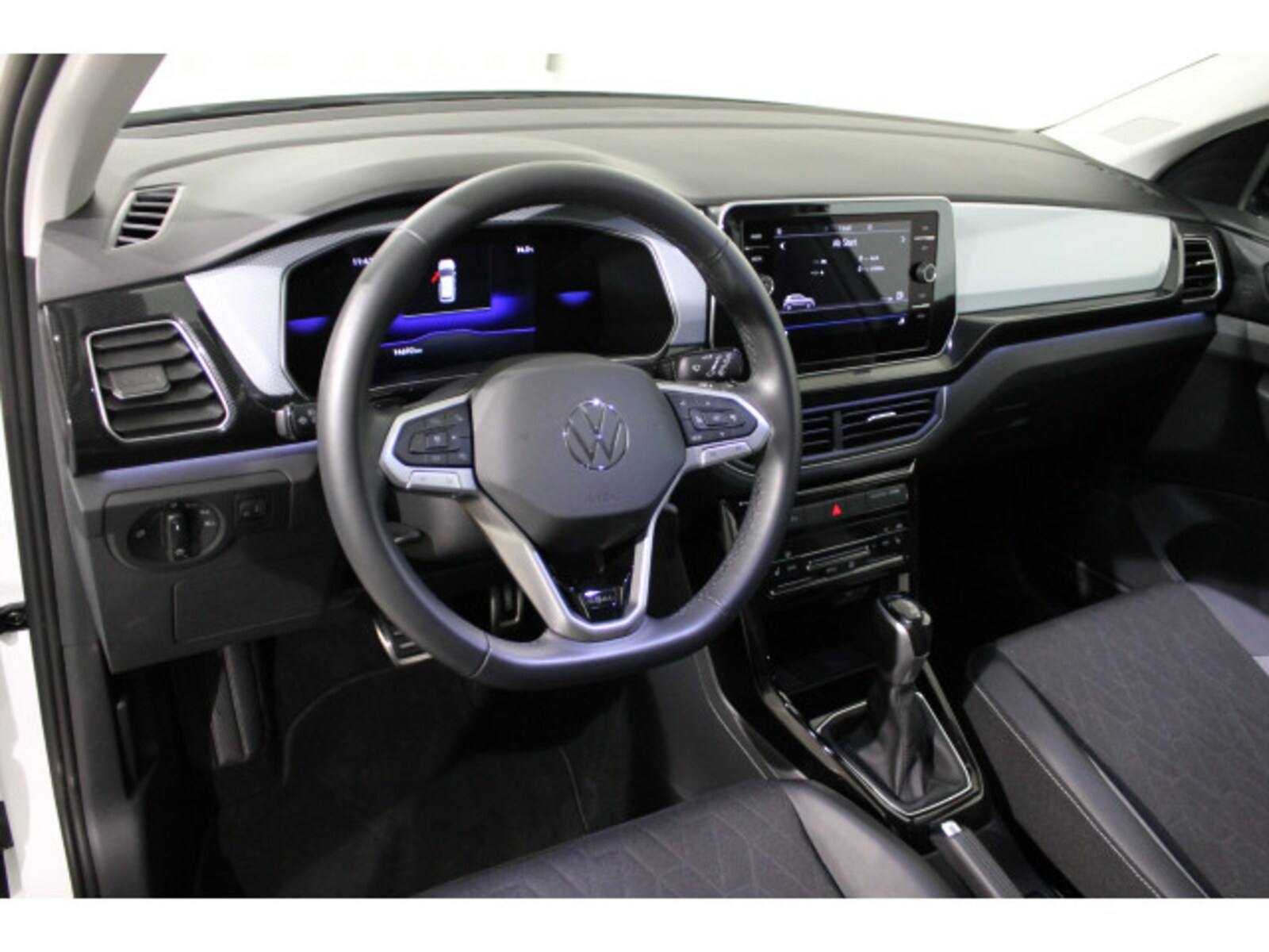 Volkswagen T-Cross – Bild 11