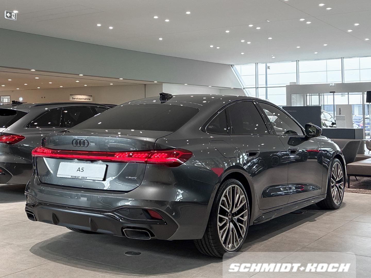Bild über Audi A5 Limousine e-hybrid e-hybrid quattro 220 kW S tronic - für weitere Informationen kontaktieren Sie den Audi Partner