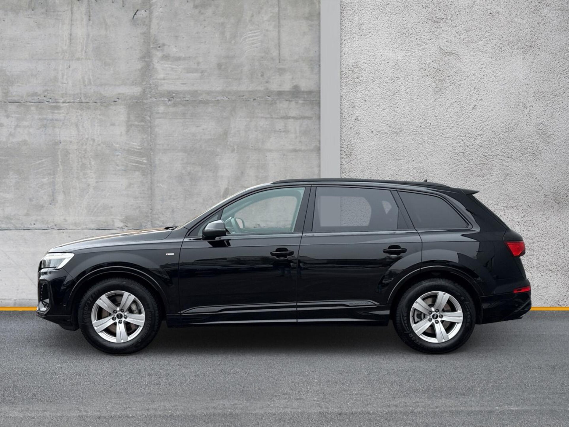 Audi Q7 SUV S line
