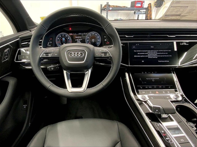 2026 Audi Q7 Premium - Photo 14
