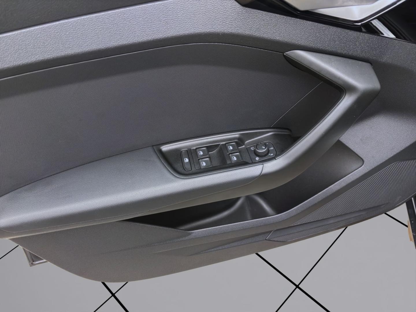 Bild über Audi A1 Sportback advanced 25 TFSI S tronic - für weitere Informationen kontaktieren Sie den Audi Partner