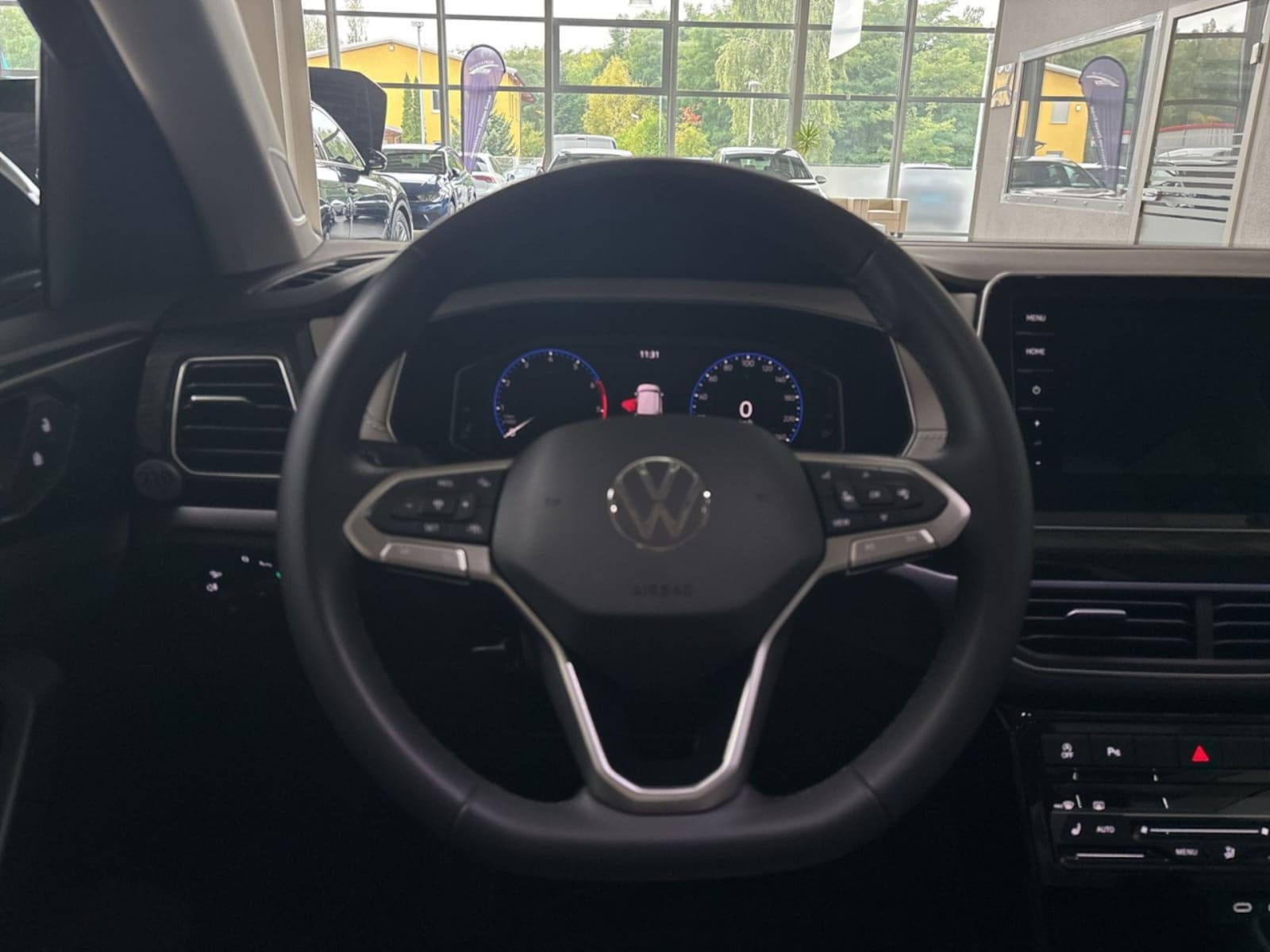 Volkswagen T-Cross – Bild 10