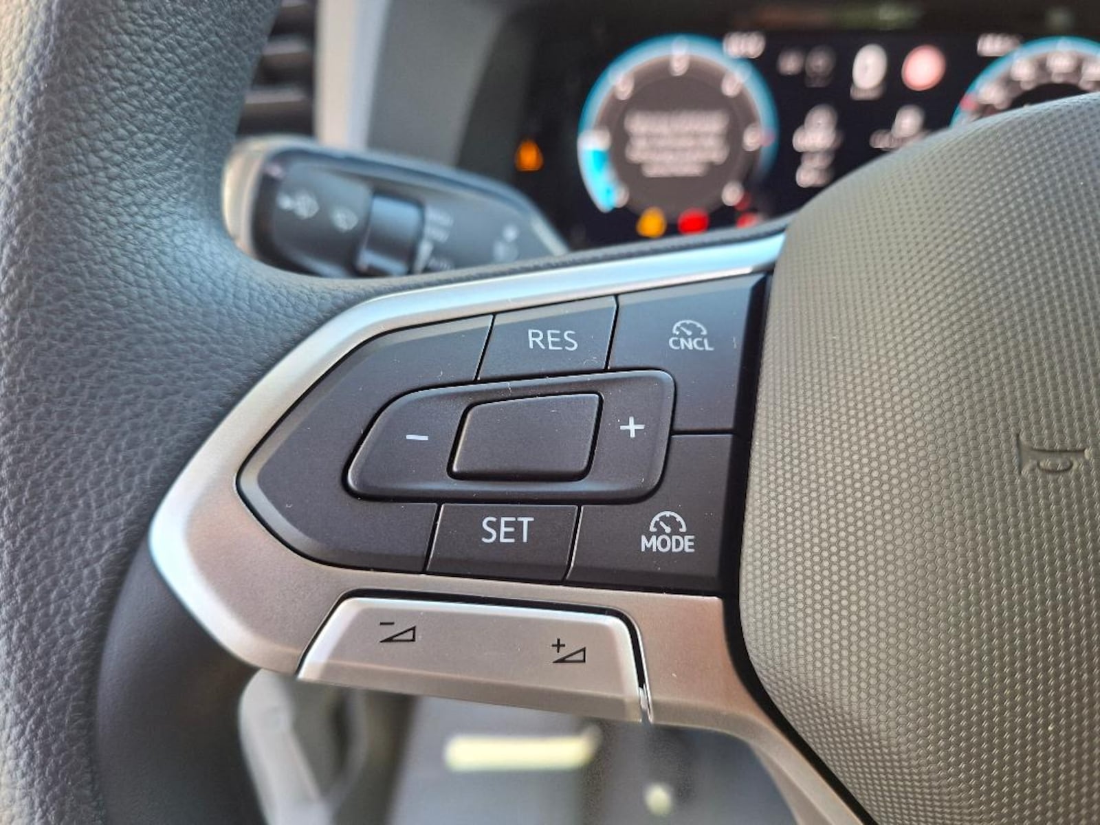 Volkswagen Crafter Doppelkabine langer Radstand – Bild 21