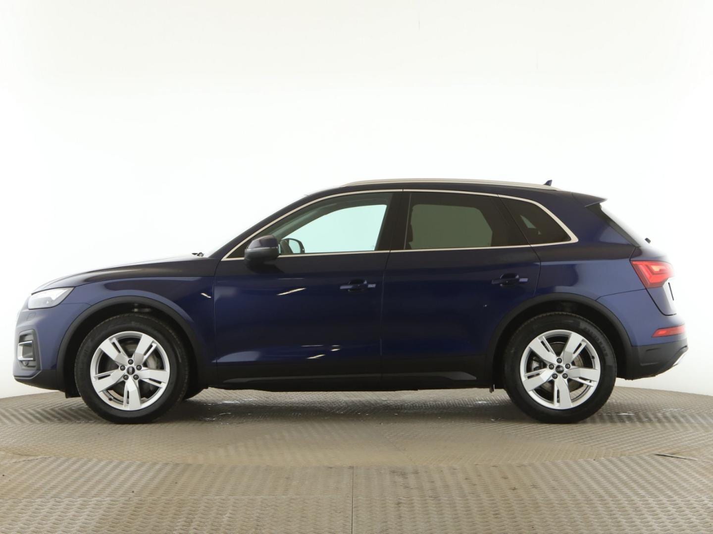 Bild über Audi Q5 50 TDI quattro tiptronic - für weitere Informationen kontaktieren Sie den Audi Partner