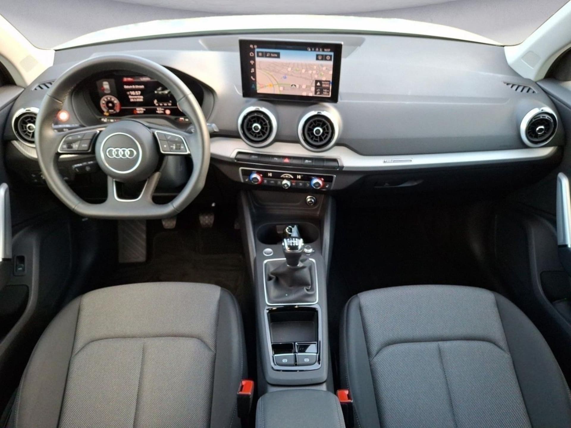 Audi Q2 S line
