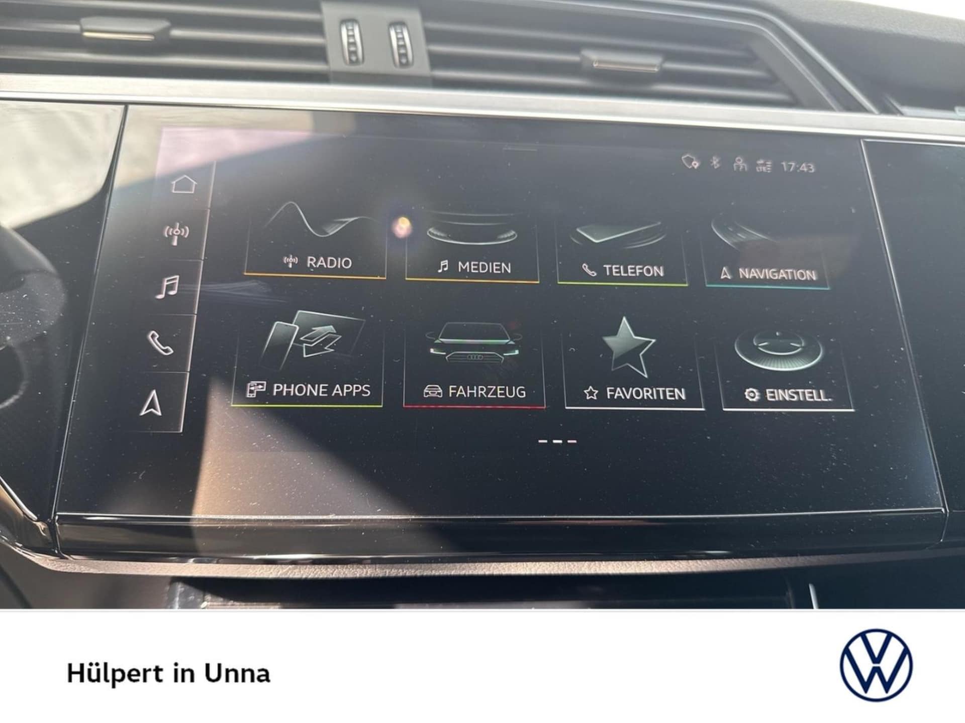 Audi e-tron S line