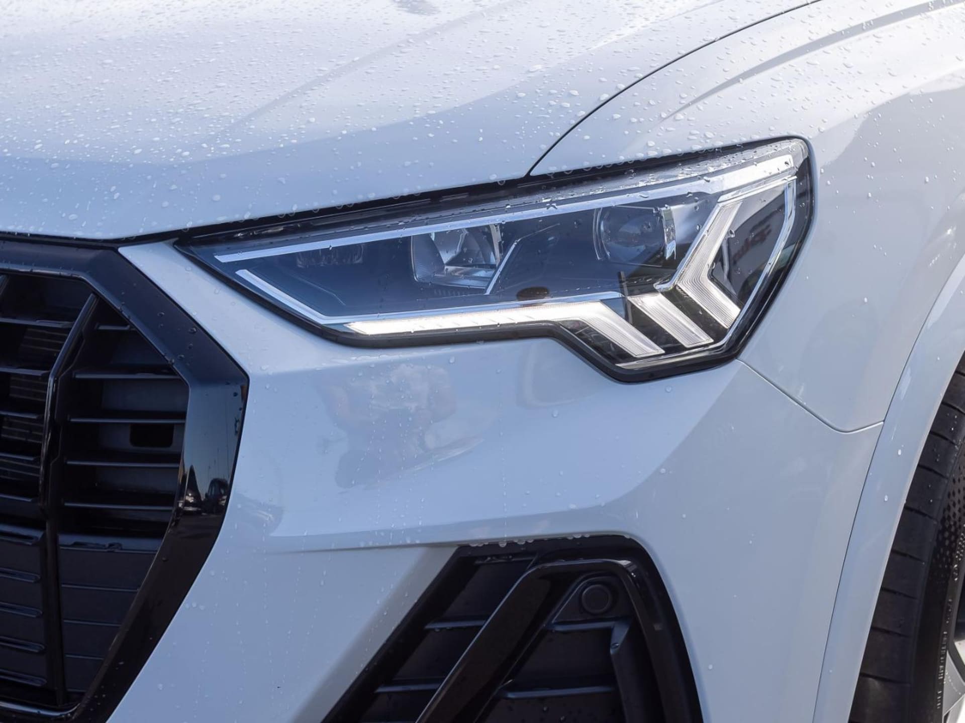 Audi Q3 SUV S line