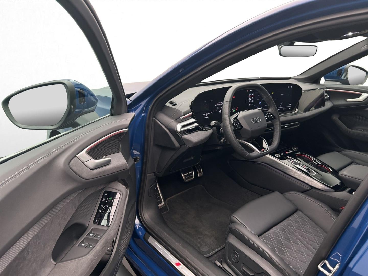 Bild über Audi A5 Avant TDI quattro 150 kW S tronic - für weitere Informationen kontaktieren Sie den Audi Partner