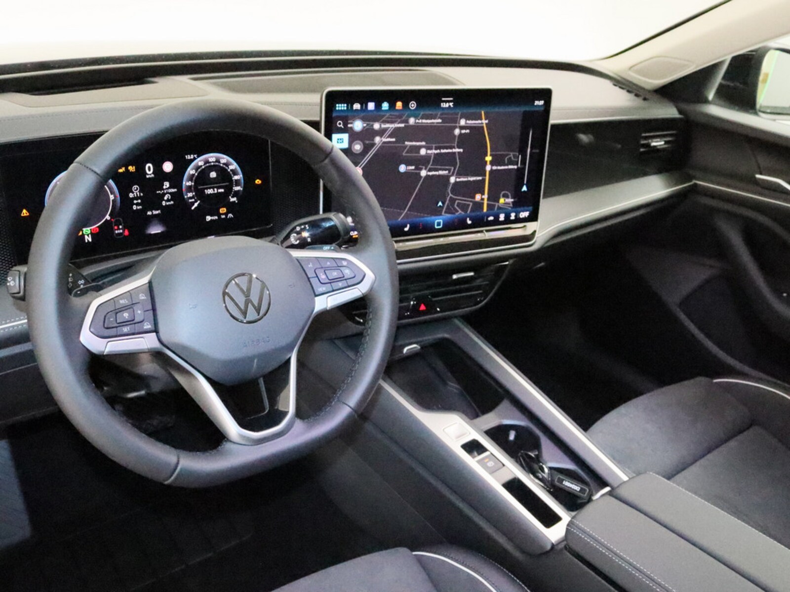 Volkswagen Passat – Bild 10
