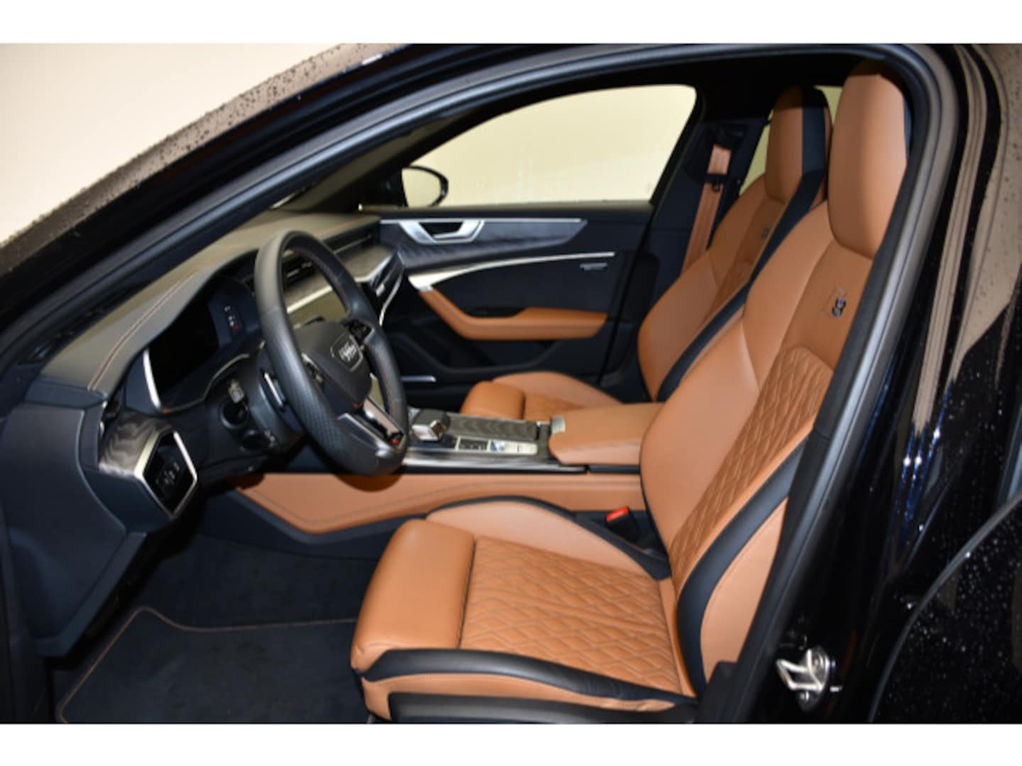 Bild über Audi S6 Limousine TDI quattro tiptronic - für weitere Informationen kontaktieren Sie den Audi Partner