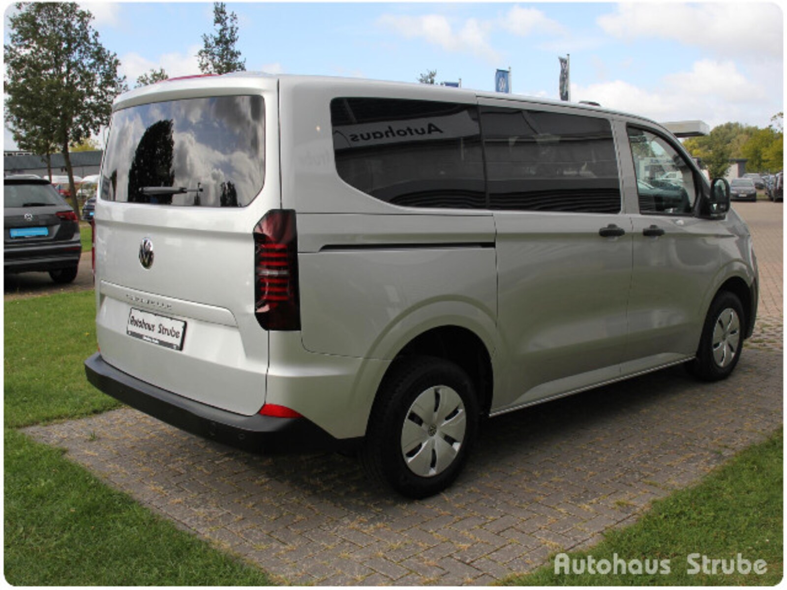 Volkswagen Caravelle – Bild 6