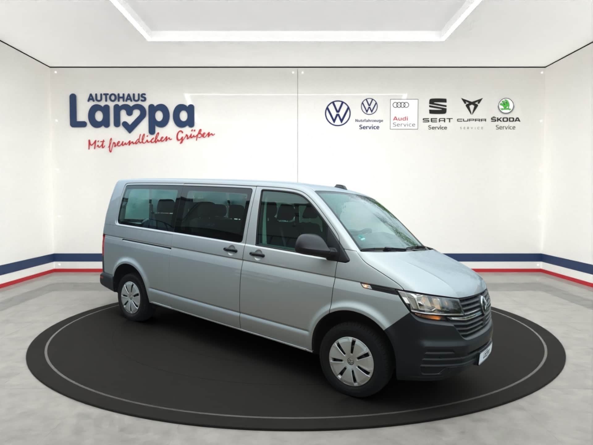 Volkswagen T6.1 Transporter Kombi langer Radstand