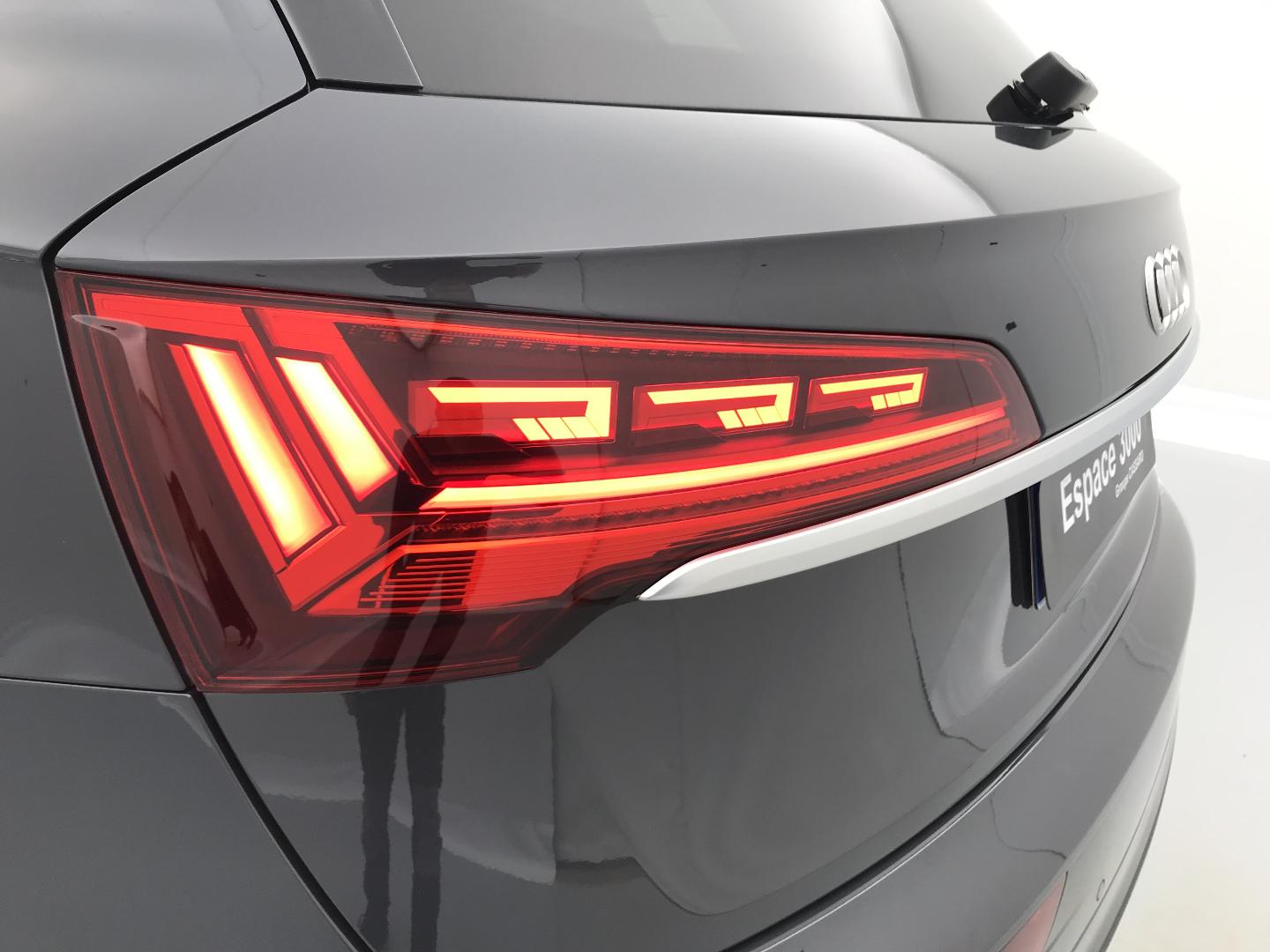 Image about Audi Q5 TFSI e Avus 50 TFSI e quattro 220 kW (299 ch) S tronic