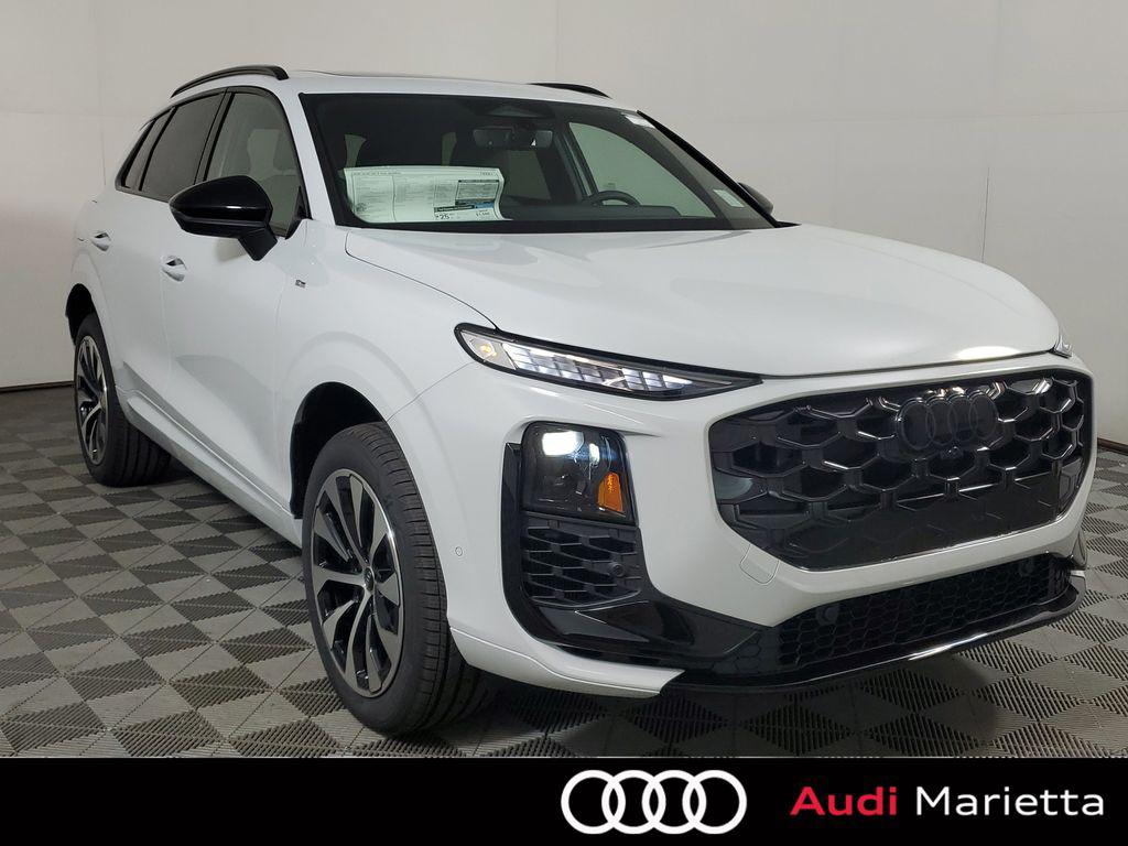 2026 Audi Q3 S line quattro's photo