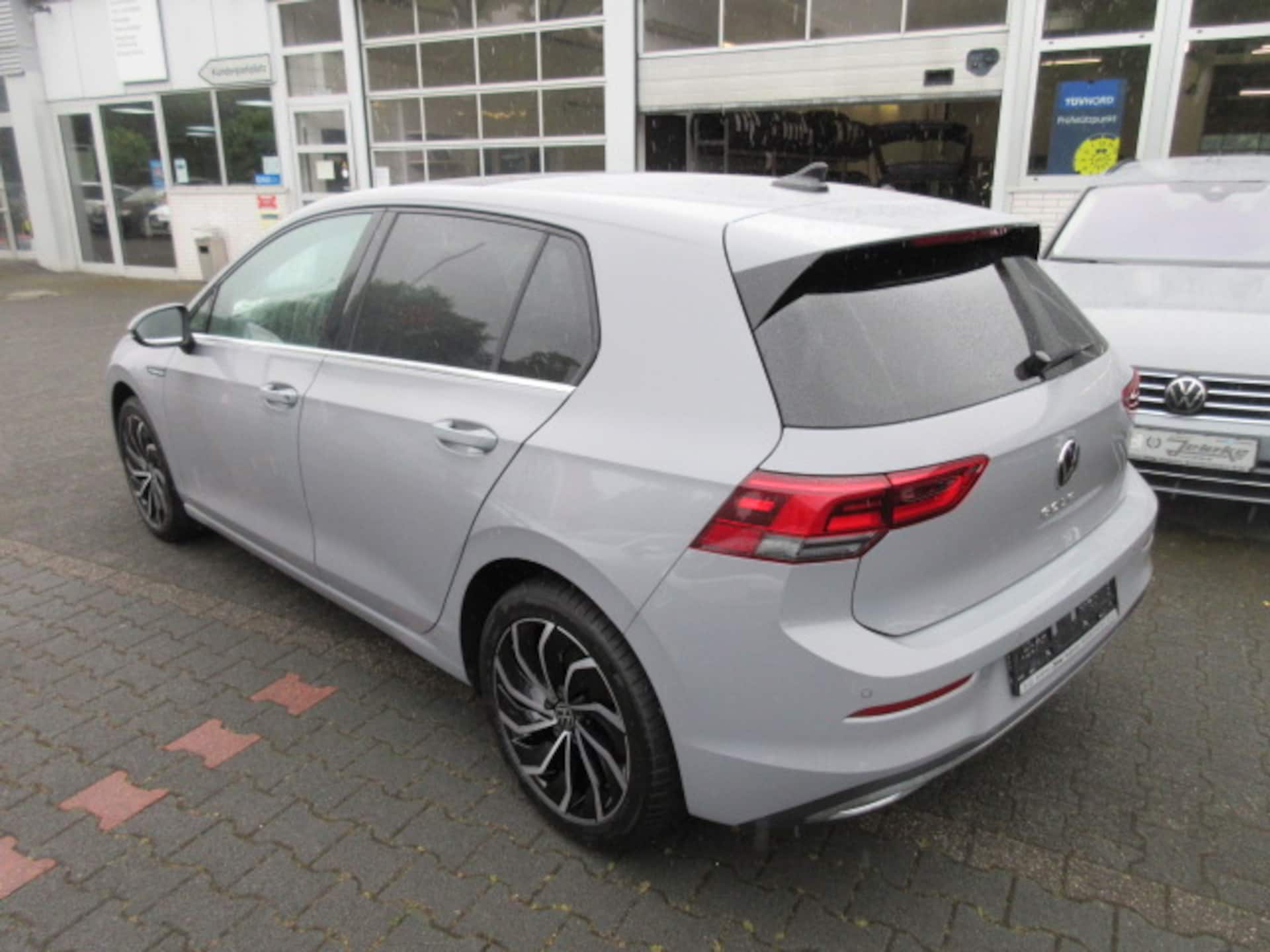 Volkswagen Golf Style