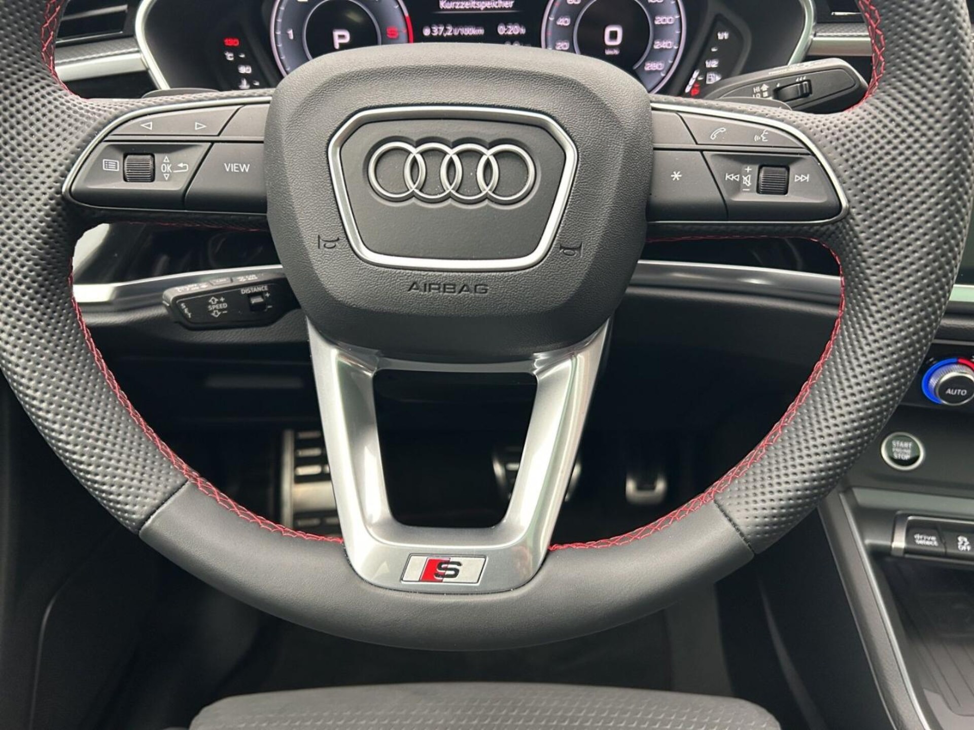 Audi Q3 SUV S line