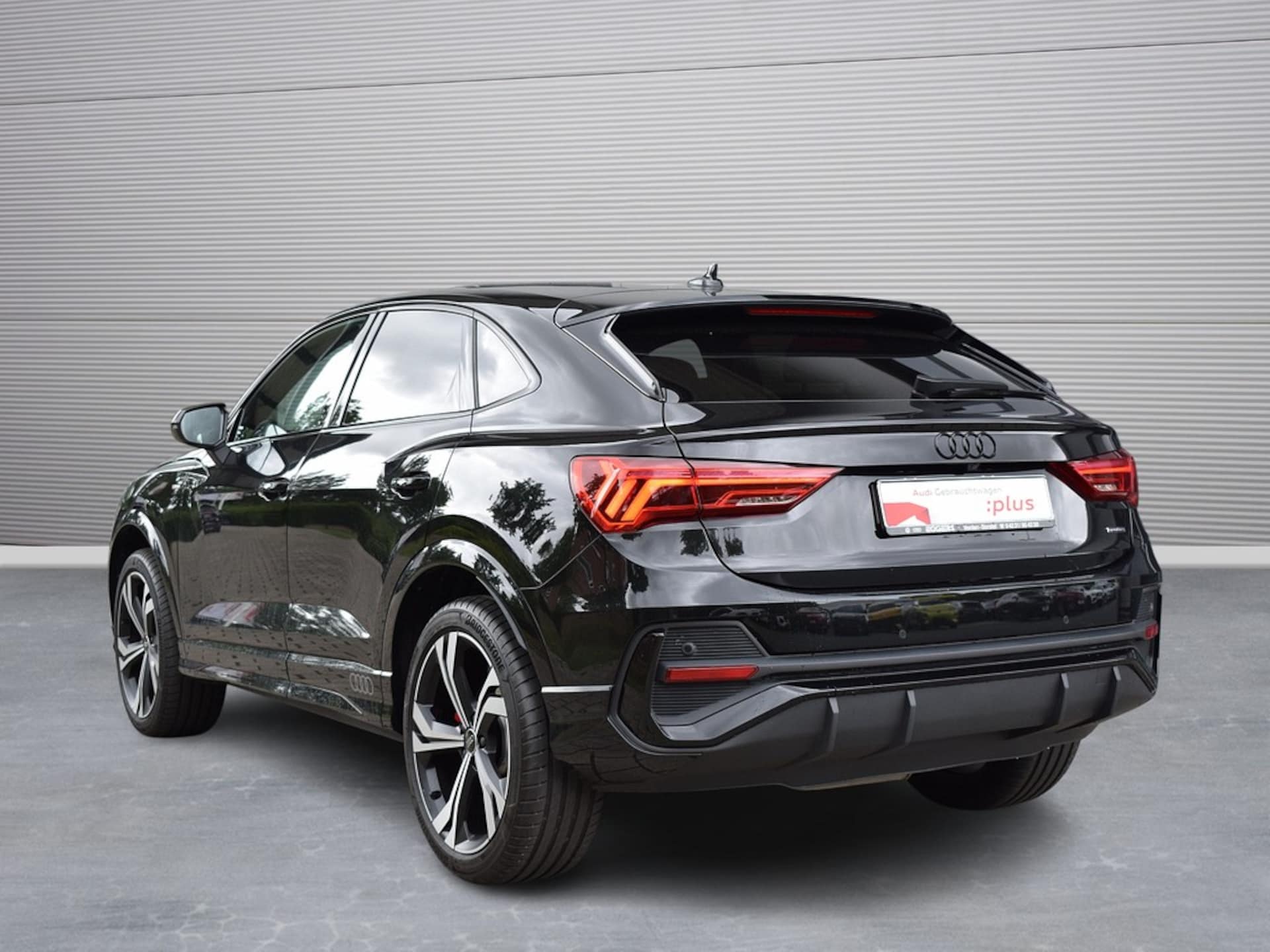 Audi Q3 Sportback S line