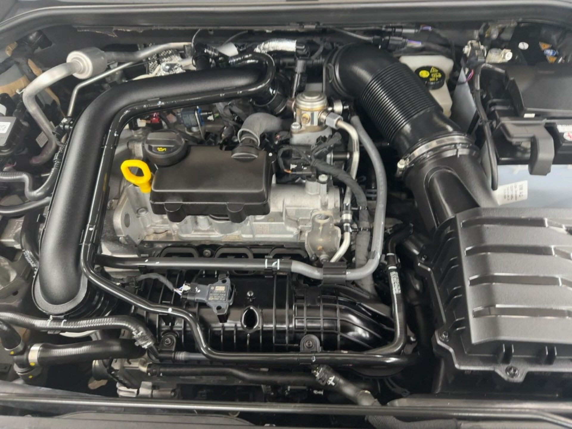 SEAT Arona FR