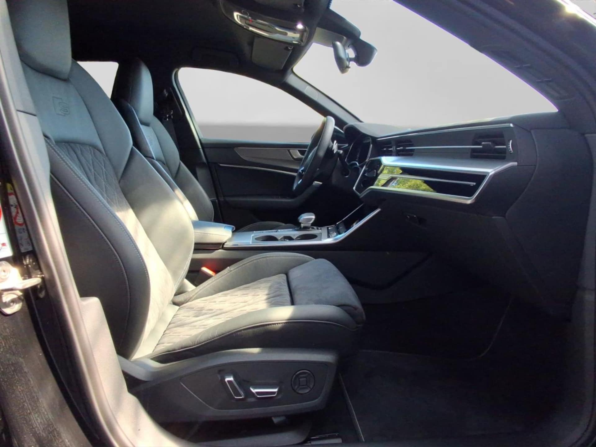 Audi S6 Avant