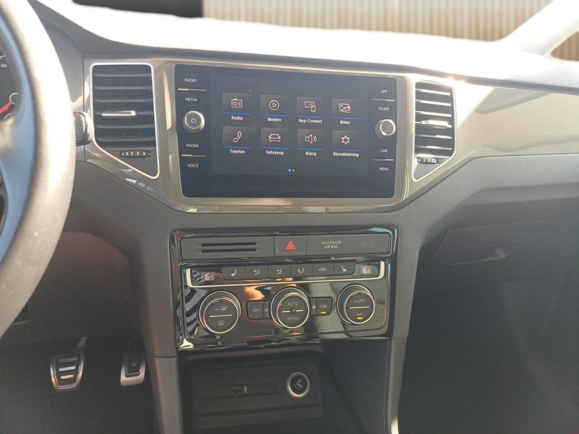 Volkswagen Golf Sportsvan IQ.DRIVE