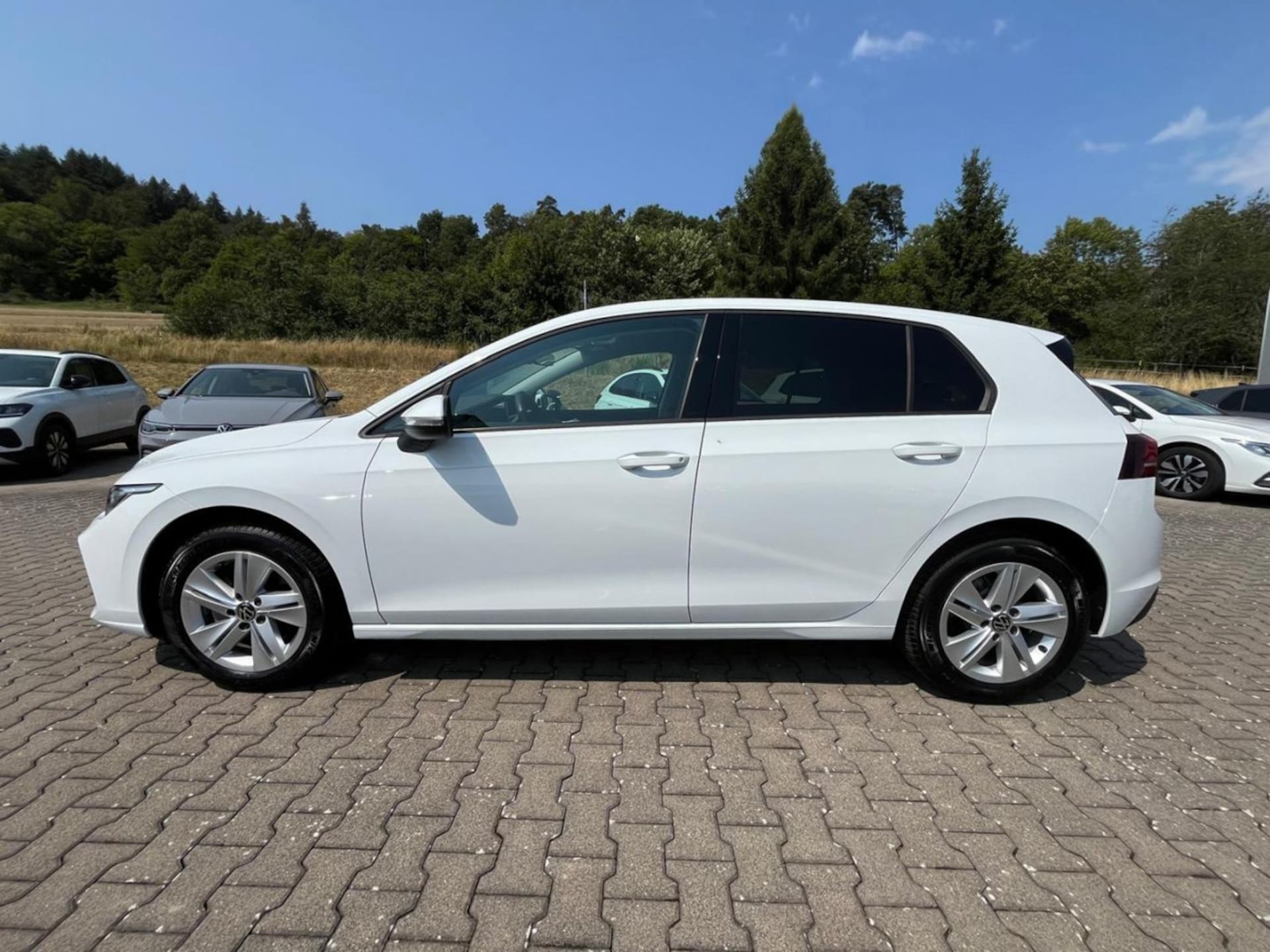 Volkswagen Golf Life