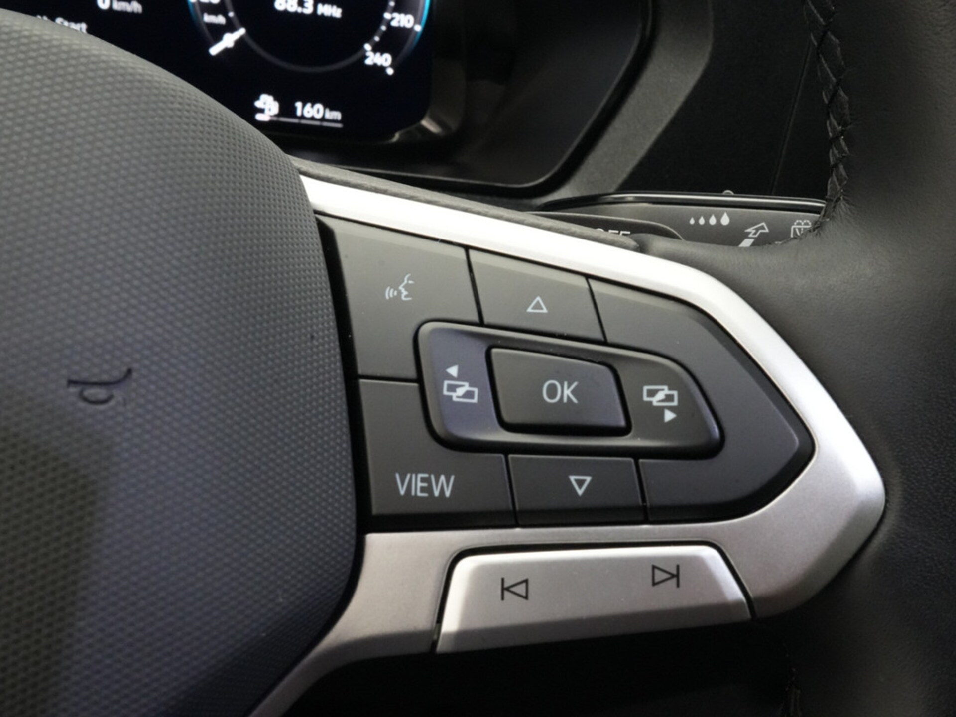 Volkswagen Caddy Basis-Modell