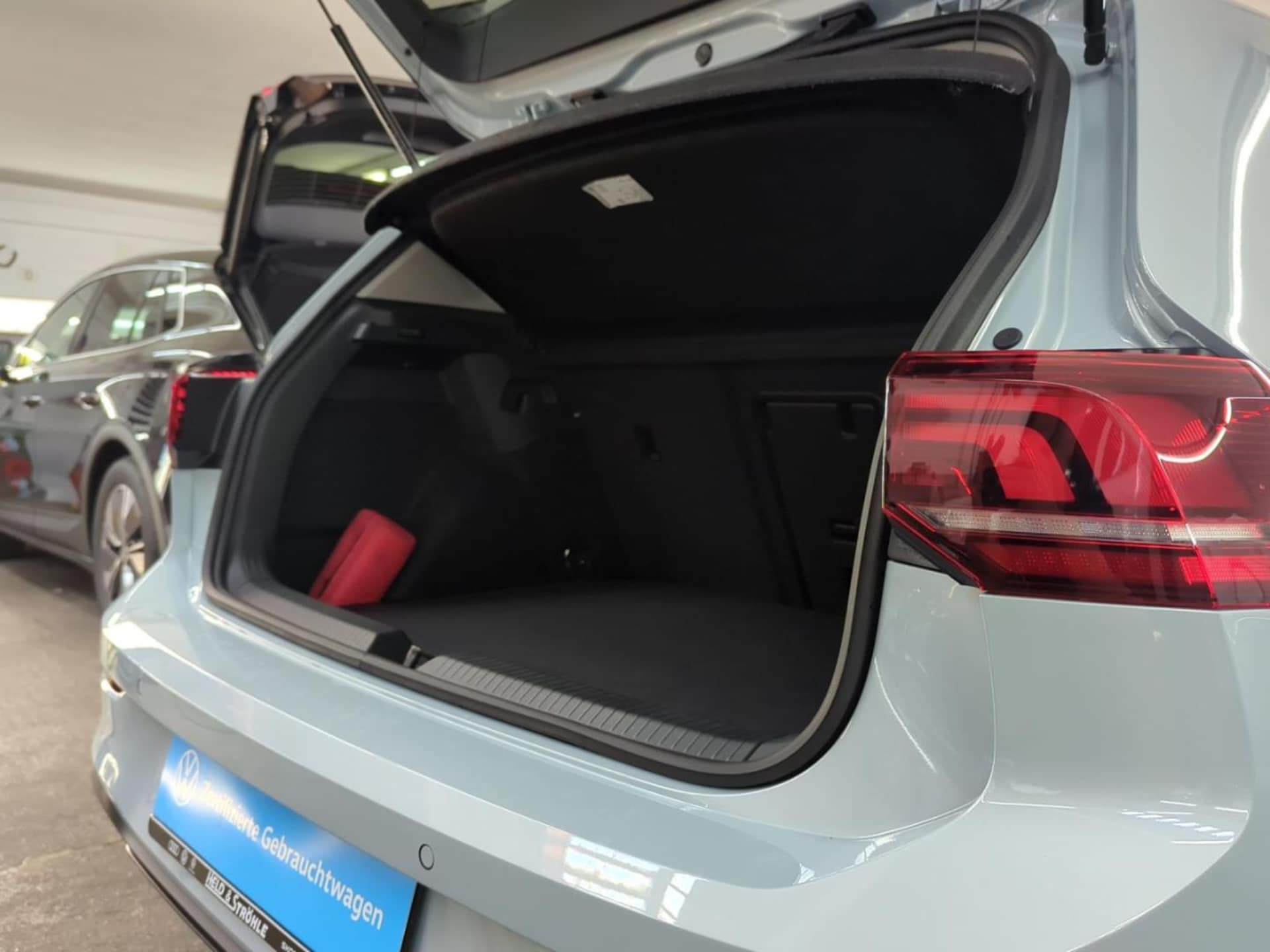Volkswagen Golf Life