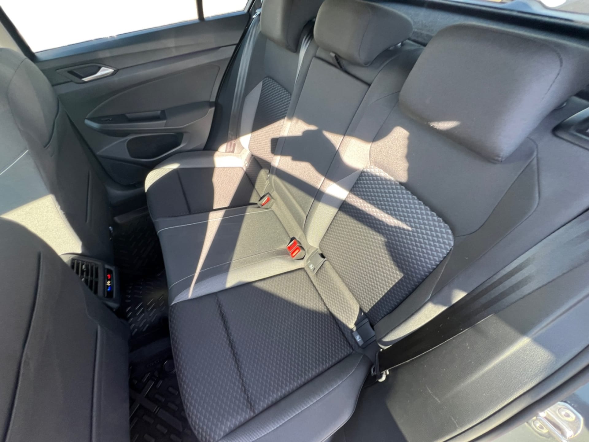 Volkswagen Golf Active