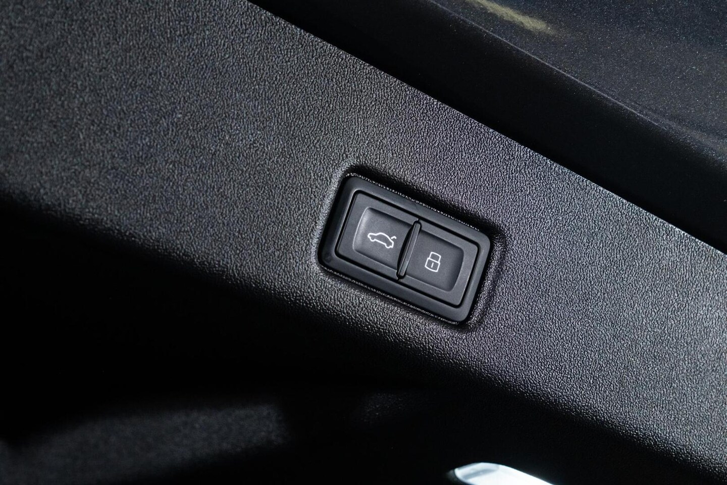 Image about Audi Q5 SUV TDI quattro 150 kW sport