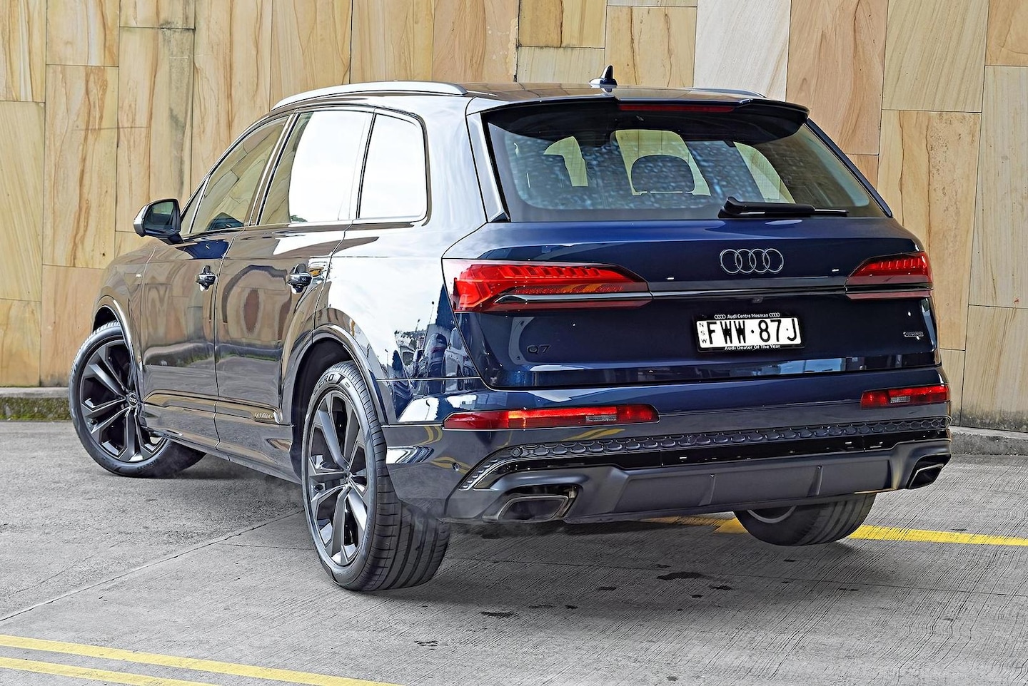 Image about Audi Q7 SUV TFSI quattro tiptronic