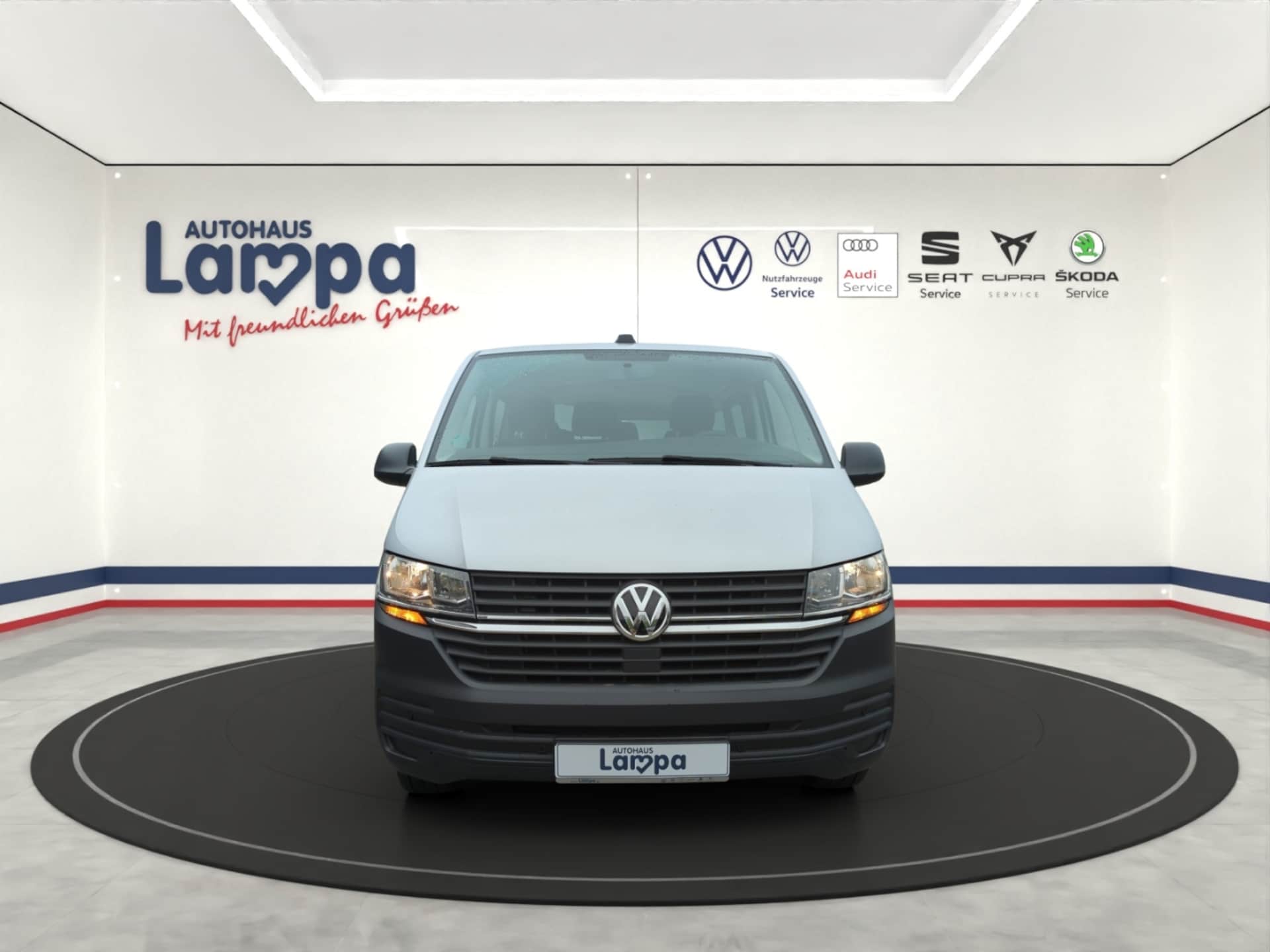 Volkswagen T6.1 Transporter Kombi langer Radstand