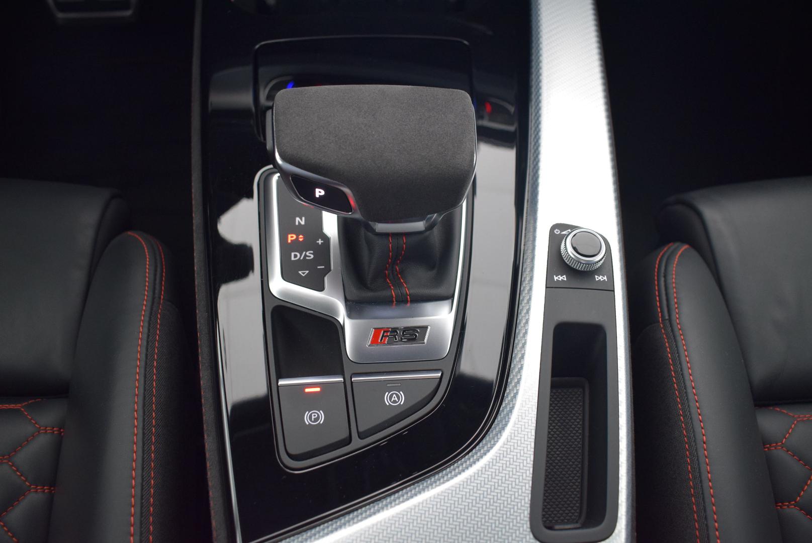 Image about Audi RS 4 Avant TFSI quattro tiptronic
