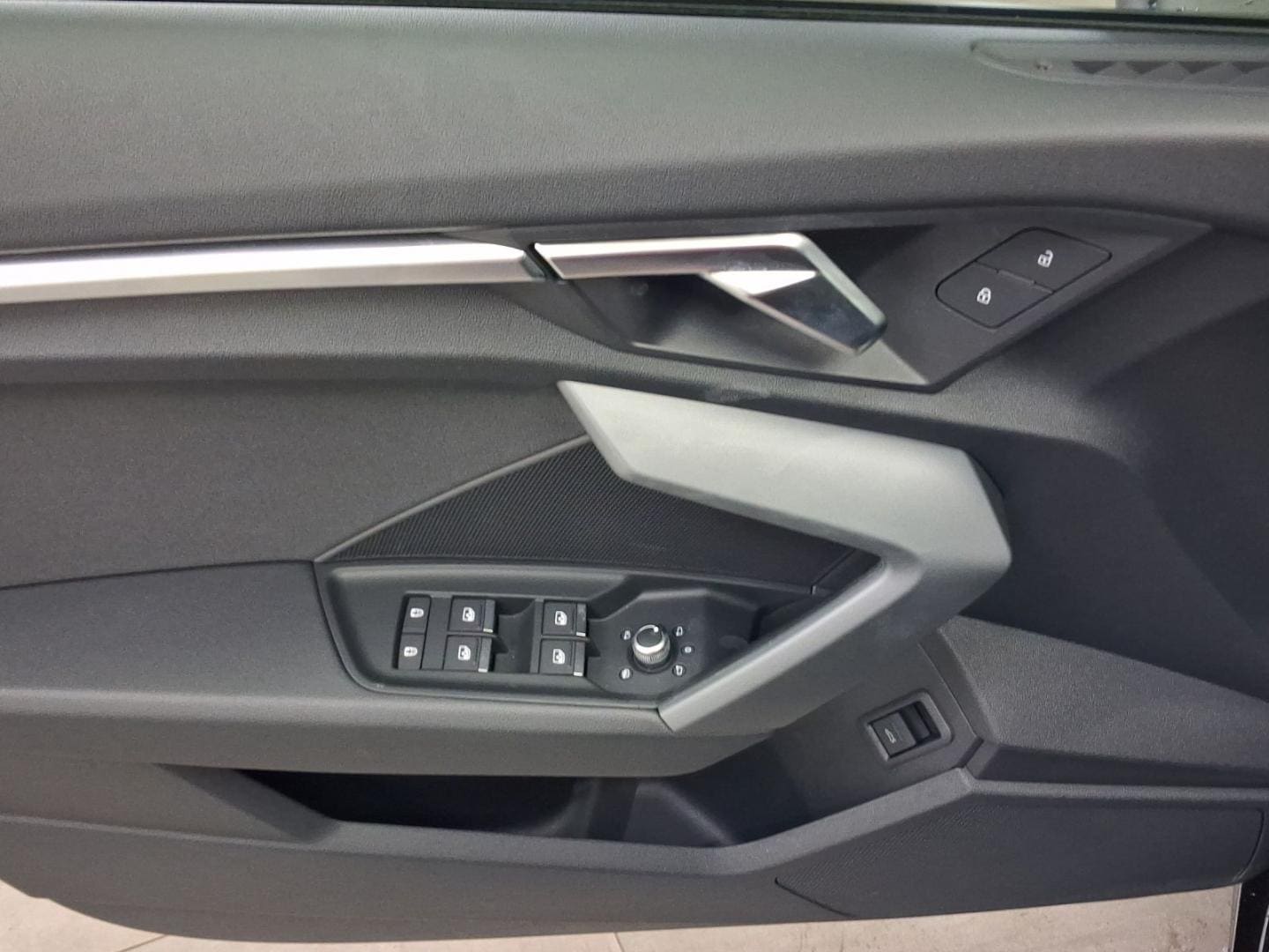 Bild über Audi A3 Sportback TDI S tronic - für weitere Informationen kontaktieren Sie den Audi Partner