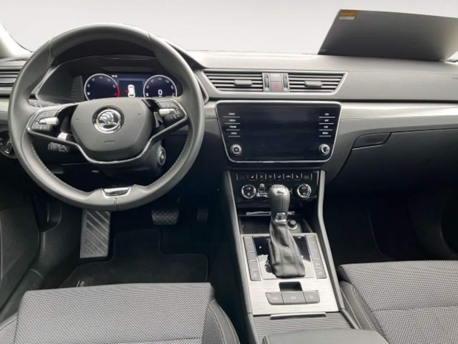 Skoda Superb Combi Style
