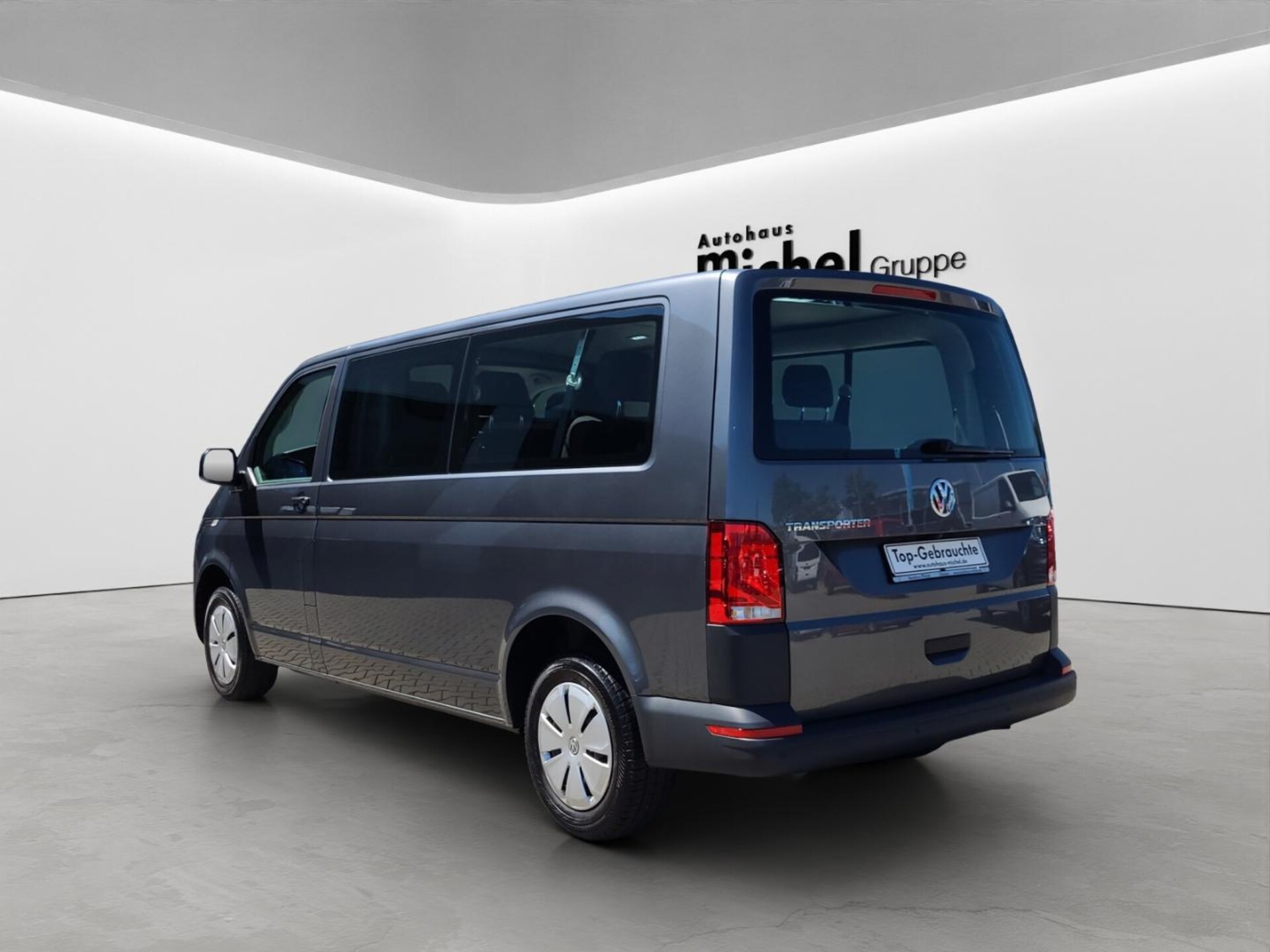 Volkswagen T6.1 Transporter Kombi langer Radstand