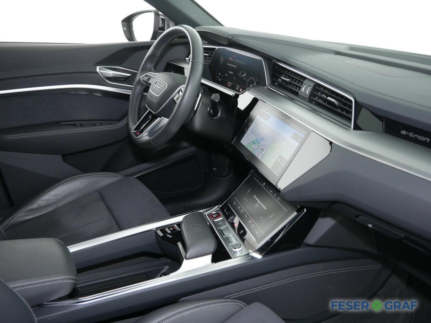 Bild über Audi SQ8 e-tron e-tron quattro - für weitere Informationen kontaktieren Sie den Audi Partner