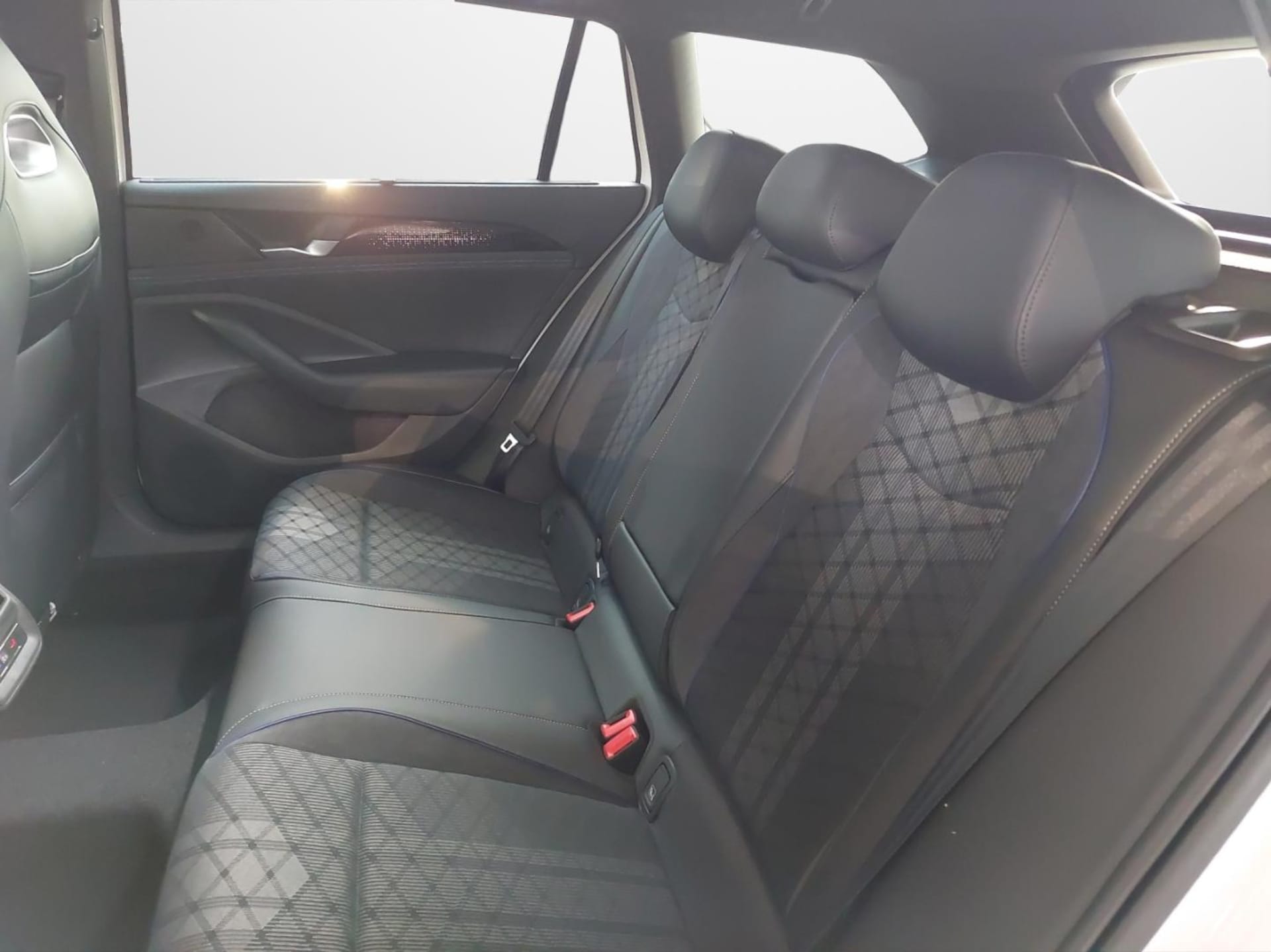 Volkswagen Passat R-Line