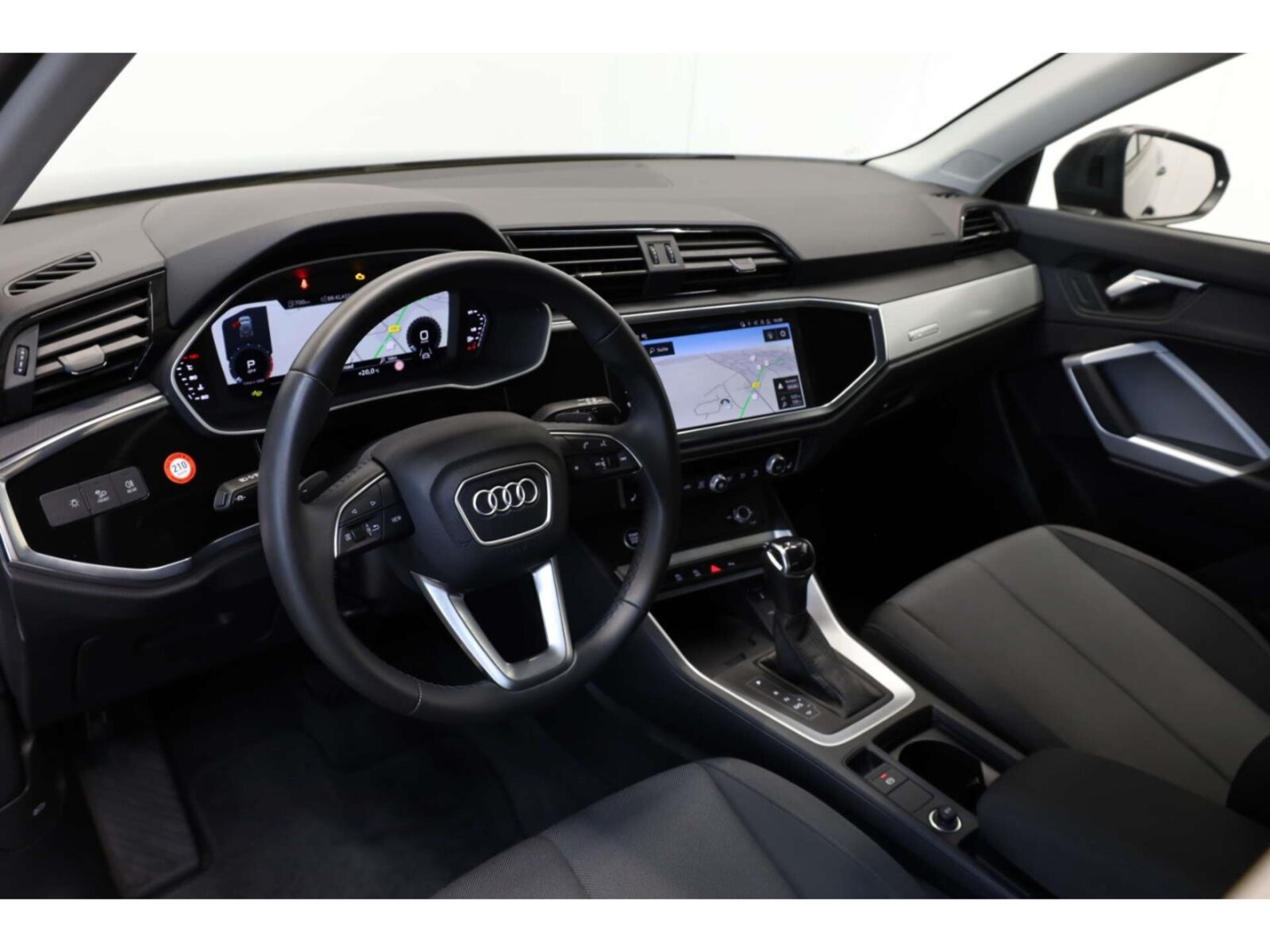 Audi Q3 – Bild 9
