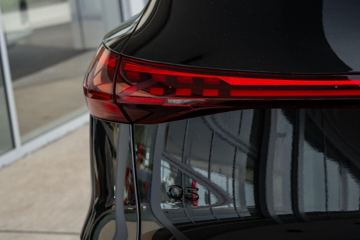Image about Audi Q5 SUV e-hybrid quattro S tronic