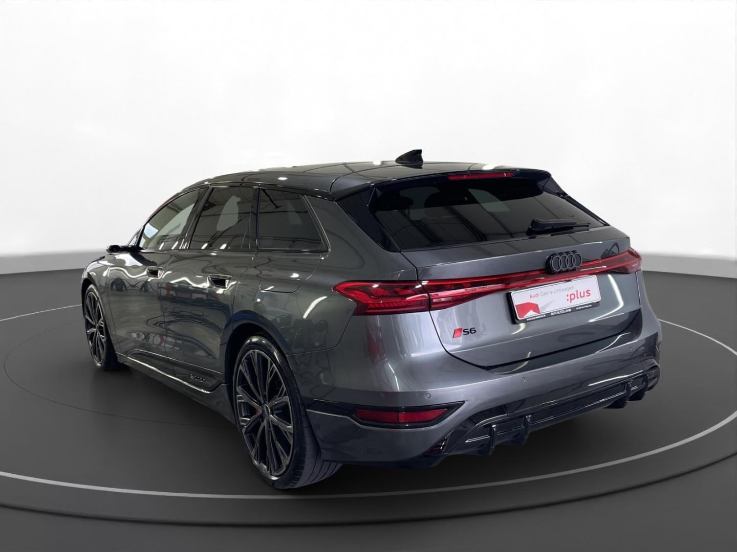 Bild über Audi S6 Avant e-tron edition one grey e-tron - für weitere Informationen kontaktieren Sie den Audi Partner